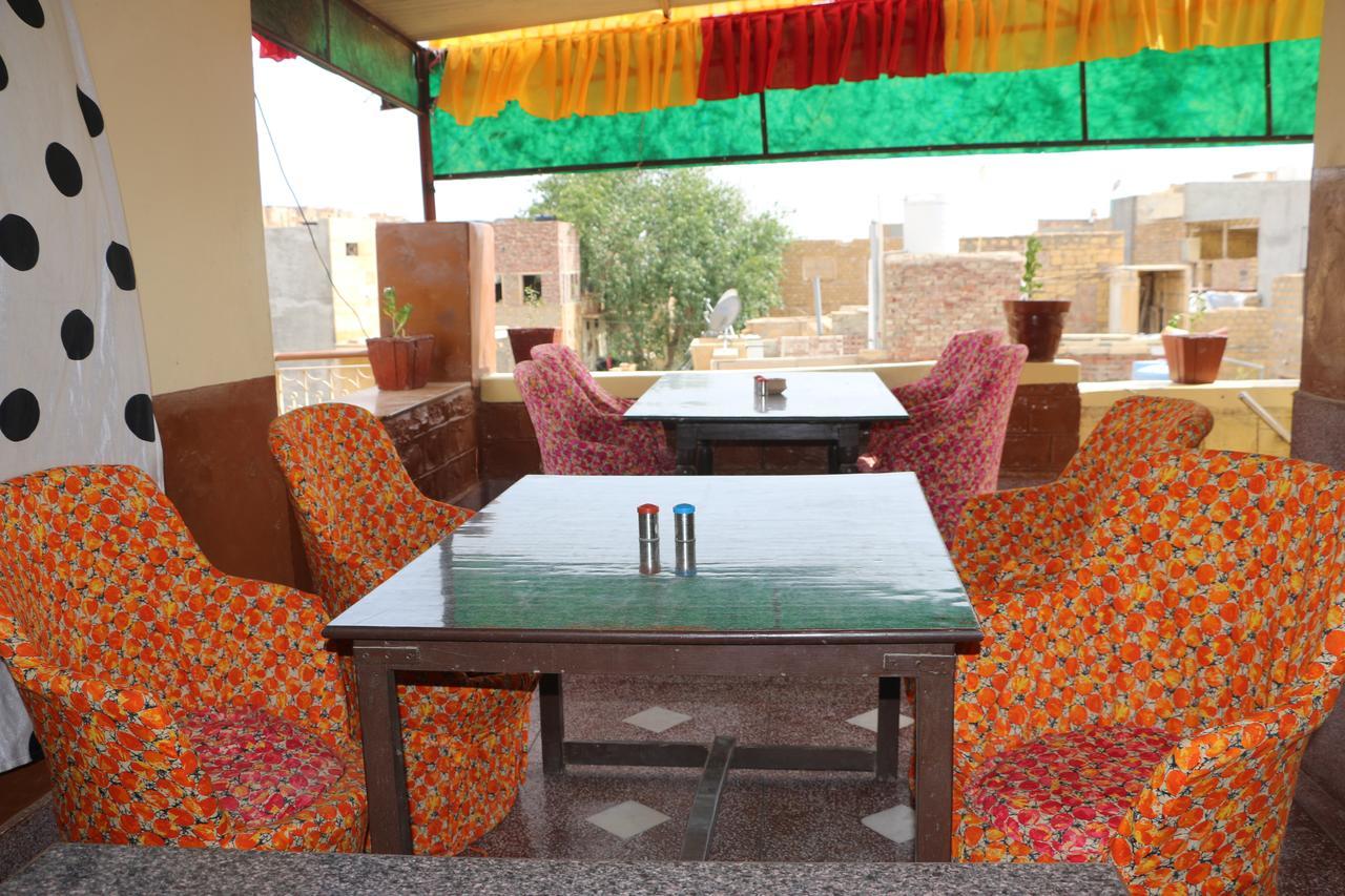Hotel Renuka Jaisalmer Extérieur photo